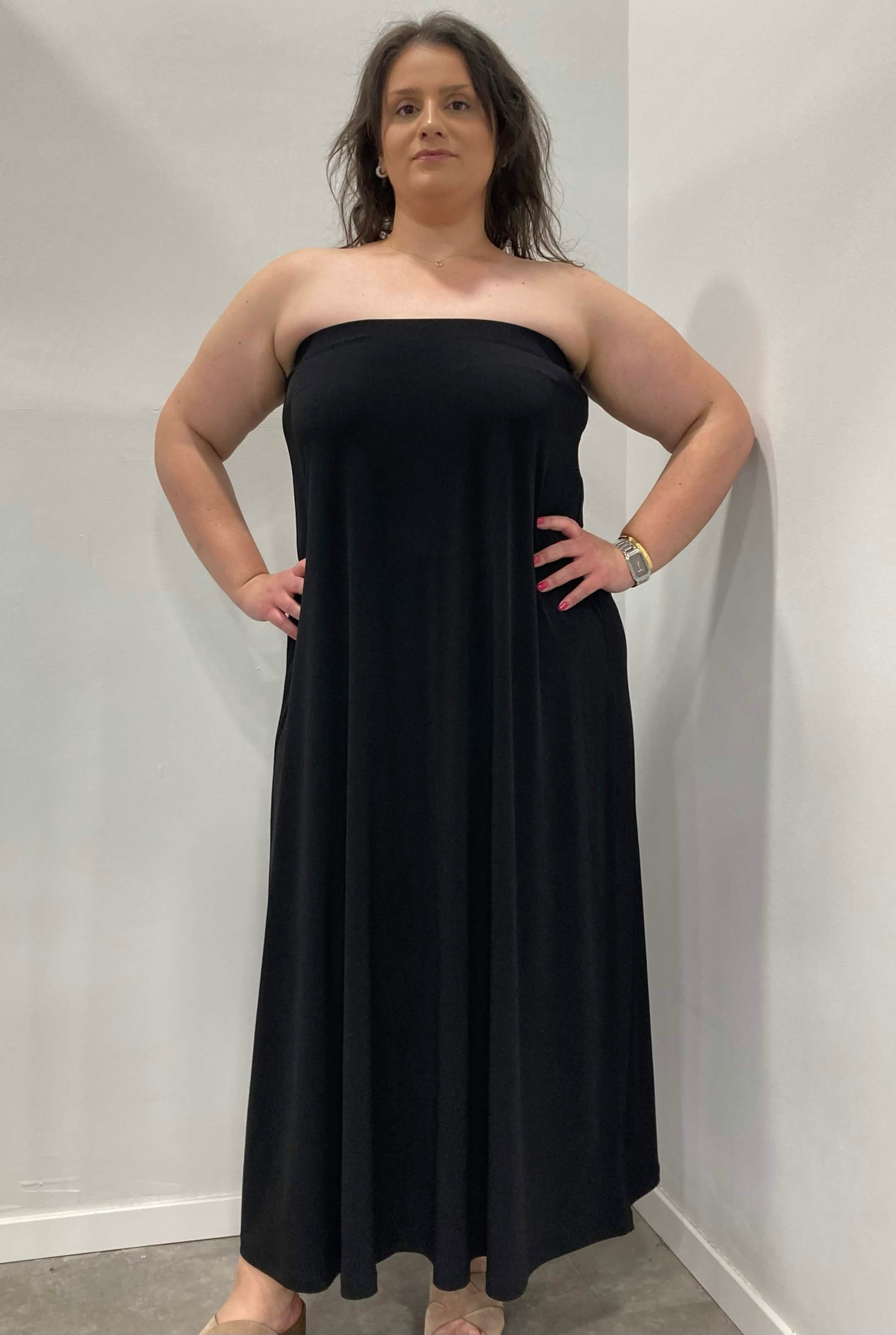 Strapless μαύρο φόρεμα σούπερ jersey